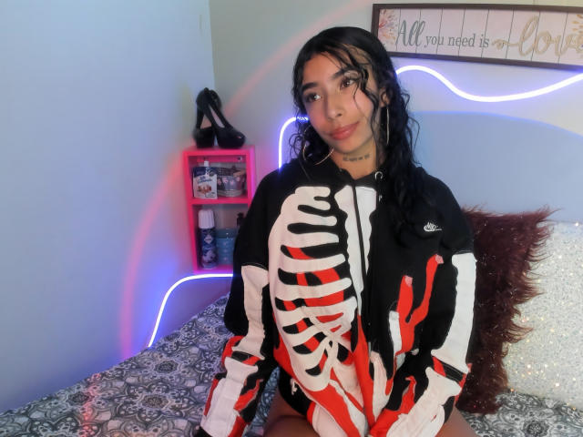 MaddyParker - Live sexe cam - 25633053