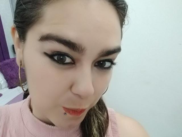 TaylorNova - Live sex cam - 25634081