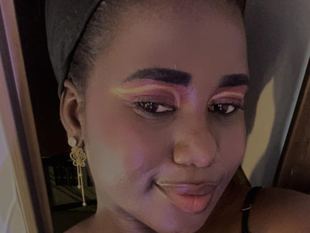 Dilay - Élő pornó és szexkamera - 25636157