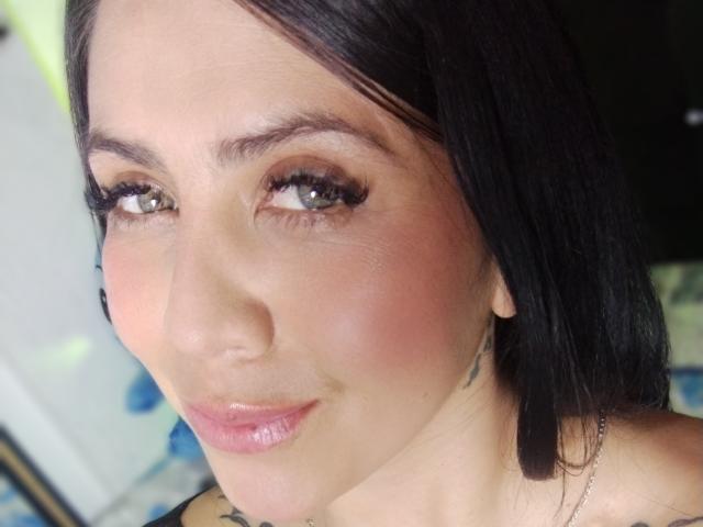 PamelaJonness - Live porn &amp; sex cam - 25636569