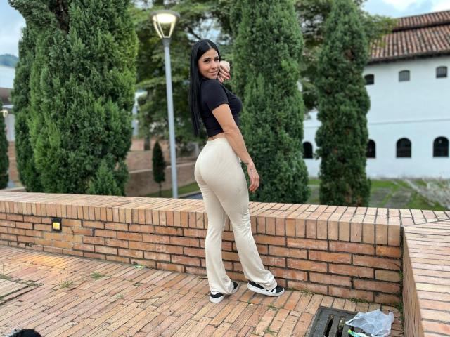 AmaiaCooper - Porno na żywo i seks kamera - 25638529