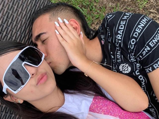 ZoeAndJames - Live sexe cam - 25639661
