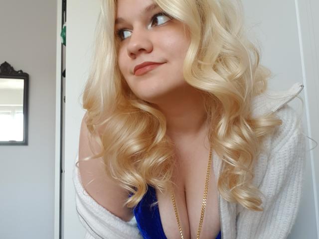 PinkSamantha - Live porn &amp; sex cam - 25640453