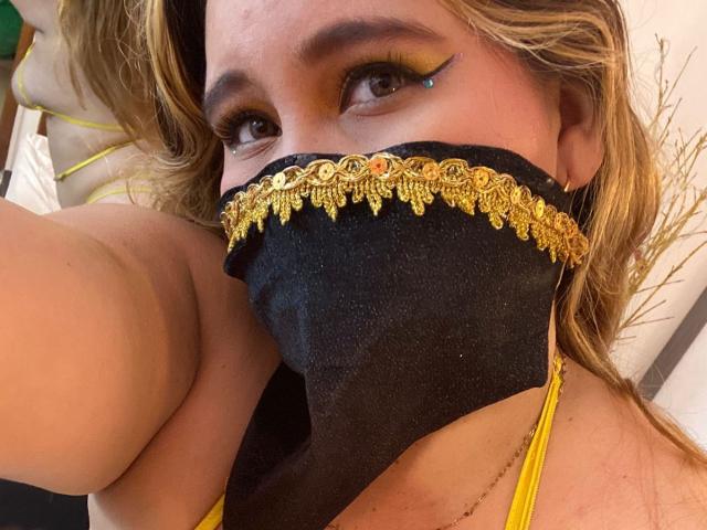 SalmaAzaman - Live porn &amp; sex cam - 25643153