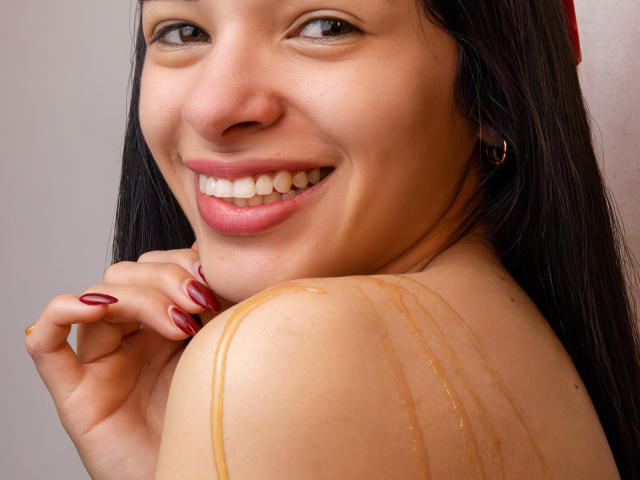 LisaBrunett - сексуальная веб-камера в реальном времени - 25643345