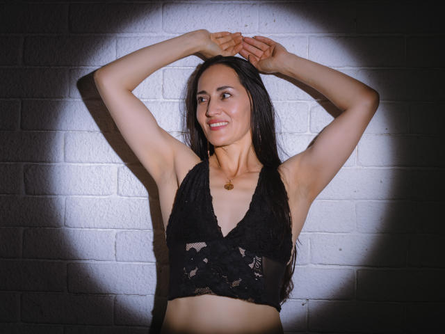 MiaMott - Camera khiêu dâm &amp; quyến rũ trực tiếp - 25644893