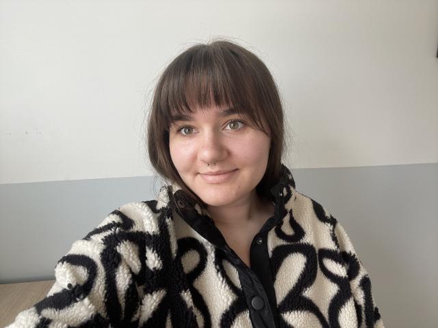 JulieTease - Live porn &amp; sex cam - 25646969