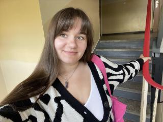 JulieTease - Live porn &amp; sex cam - 25646973