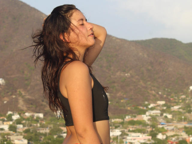 LailaAsher - Live sex cam - 25651785