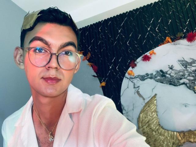 DeusBeauty - Live porn &amp; sex cam - 25654433
