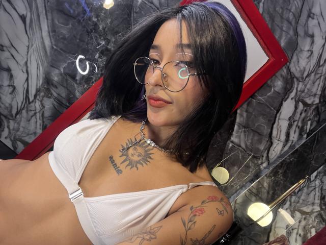 SalomeMille - Live sex cam - 25655249