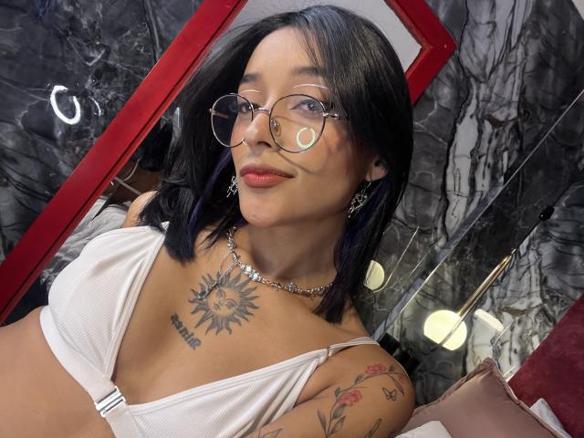 SalomeMille - Live porn &amp; sex cam - 25655309