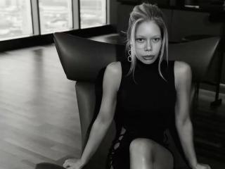 LorraineDusse - Live porn &amp; sex cam - 25658357