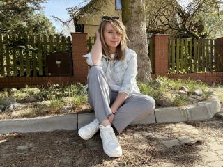 SadieFirt - Live porn &amp; sex cam - 25661945