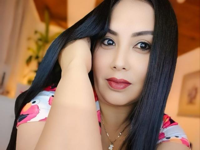 NahomyWatson69 - Live sex cam - 25662649