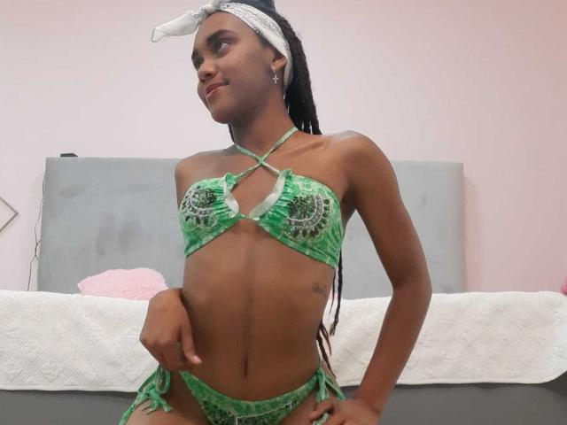 NahommyBrown - Sexe cam en vivo - 25663677