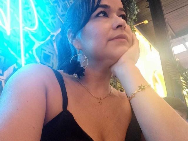 TamaraFoxy - Live sex cam - 25663833