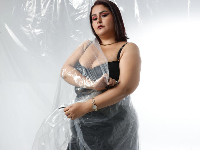 FlaviaSaenz - Sexe cam en vivo - 25664333