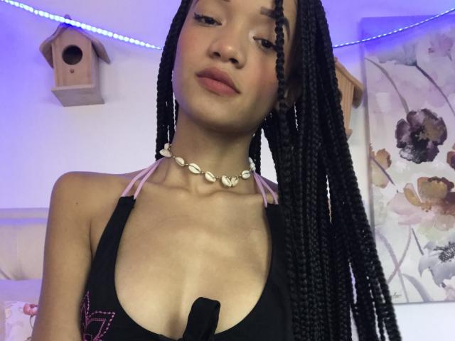 IrinaDrew - Élő pornó és szexkamera - 25668057