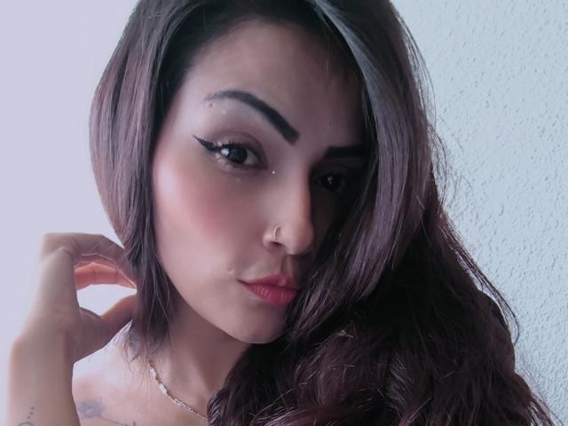 AliceGiorgia - Camera khiêu dâm &amp; quyến rũ trực tiếp - 25668213