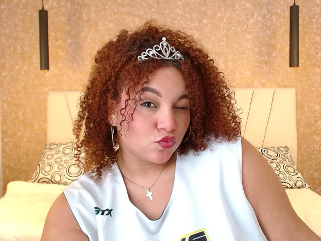 YeraCarey - Live sexe cam - 25668445