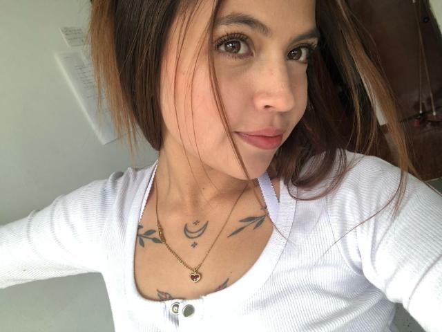 NyraVane - Live porn &amp; sex cam - 25669789