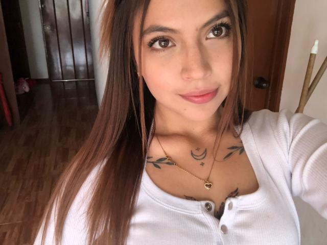 NyraVane - Live porn &amp; sex cam - 25669793