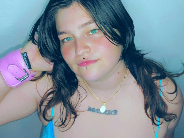 MilaAndDalia - сексуальная веб-камера в реальном времени - 25674341