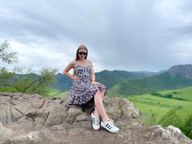 PeonyAmazing - Live sex cam - 25678161