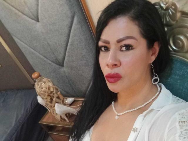 SofiMontes - ライブポルノ&amp;セックスカム - 25680017