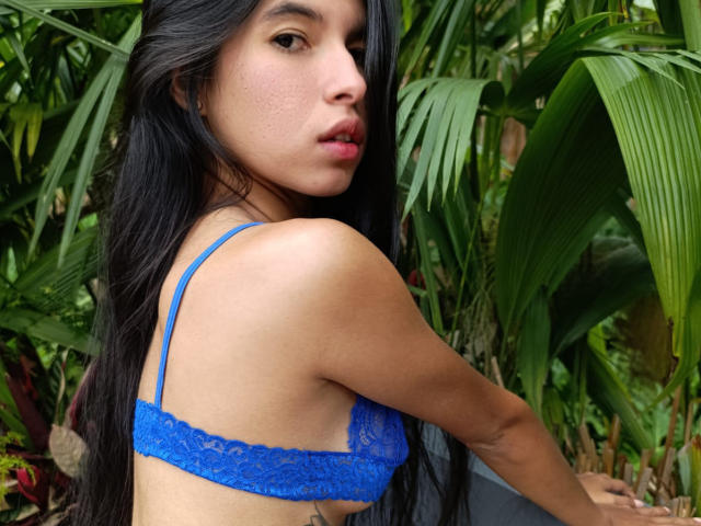 JuliaLanne - Live sex cam - 25684569