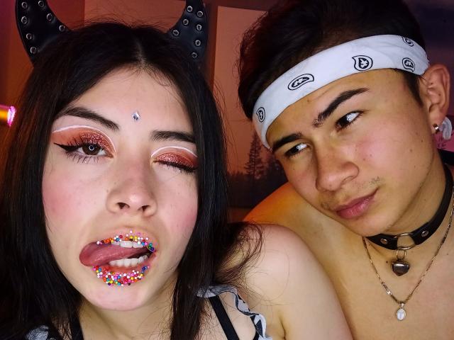 NoahAndRose - Live porn &amp; sex cam - 25685273