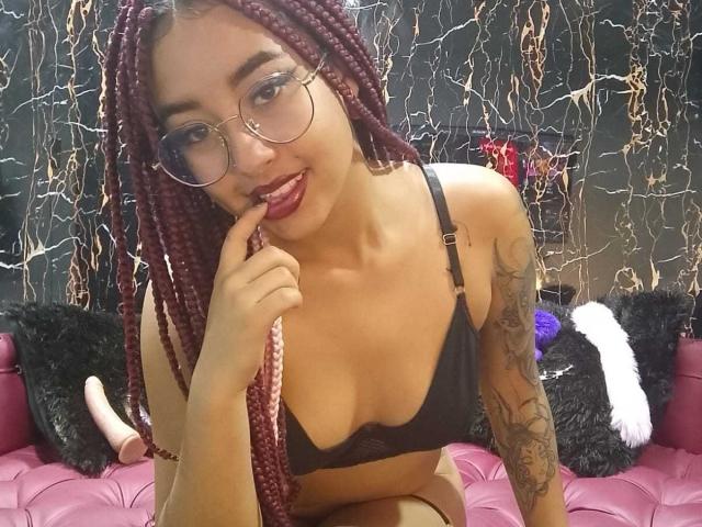 AryVixen - Élő pornó és szexkamera - 25690021