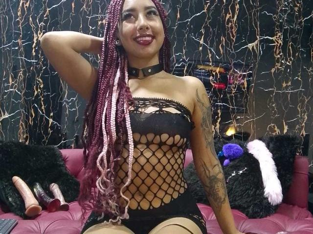 AryVixen - Live porn &amp; sex cam - 25690045