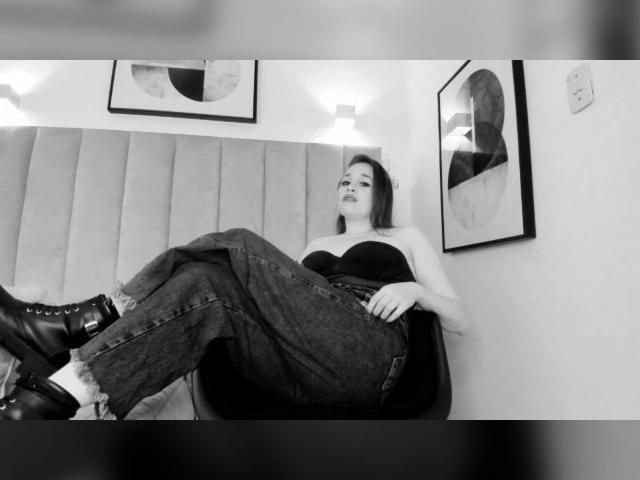 MillyGrey - Sexe cam en vivo - 25690801
