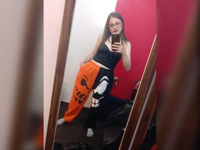 MillyGrey - Live porn &amp; sex cam - 25691049