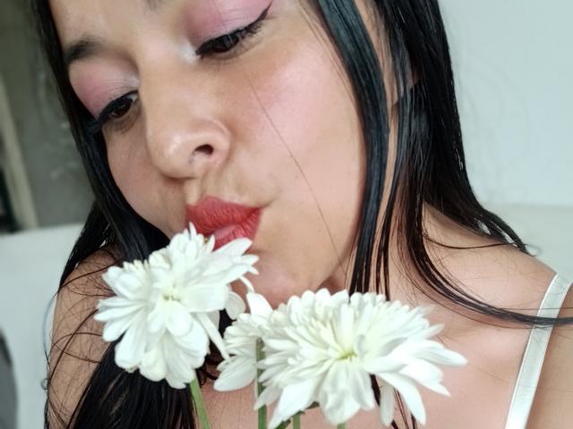 JessaMondd - Élő pornó és szexkamera - 25694713