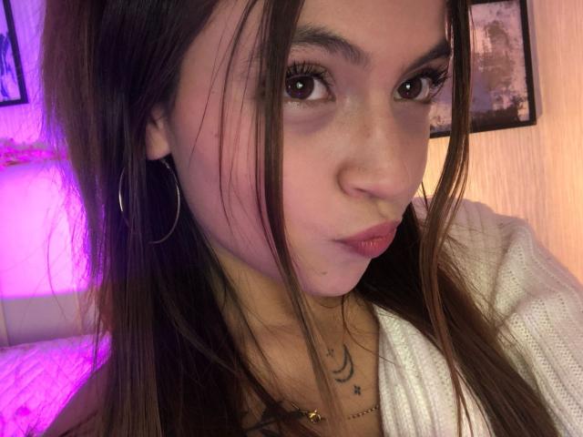 NyraVane - Live porn &amp; sex cam - 25698013