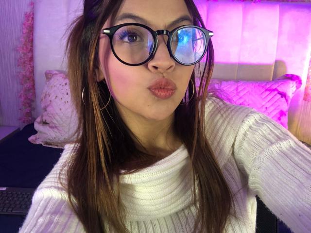 NyraVane - Live porn &amp; sex cam - 25698025