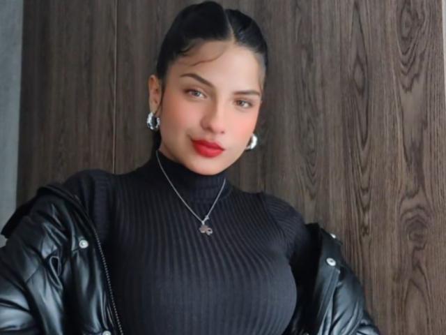 LailaBarker - Camera khiêu dâm &amp; quyến rũ trực tiếp - 25698657