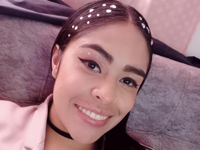 StellaBeckker - сексуальная веб-камера в реальном времени - 25700589