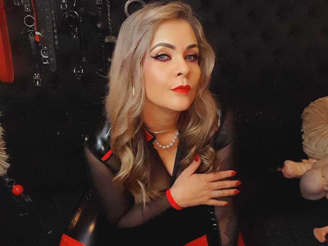 VictoriiaGray - Live porn &amp; sex cam - 25701517