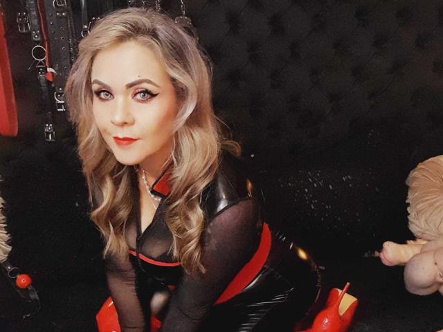 VictoriiaGray - Live porn &amp; sex cam - 25701553
