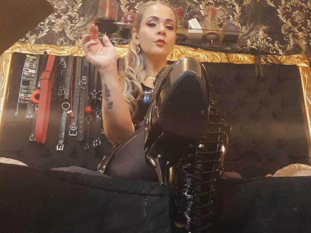 VictoriiaGray - Live porn &amp; sex cam - 25701593