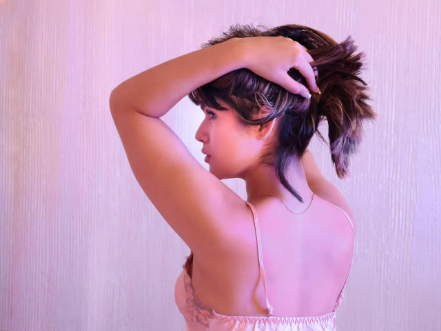 ScarlletZhen - Live porno og sexkamera - 25702993