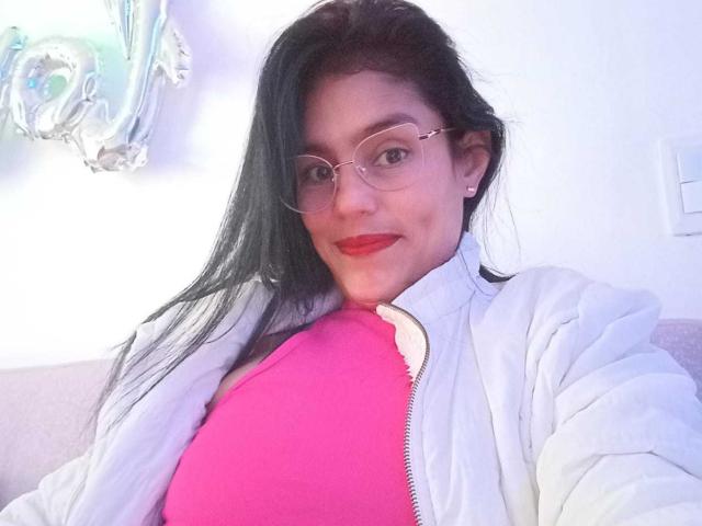 ElizabethManson - Live sex cam - 25703837