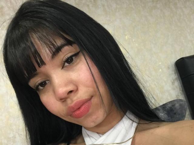 EmaGarces - Live porn &amp; sex cam - 25707753