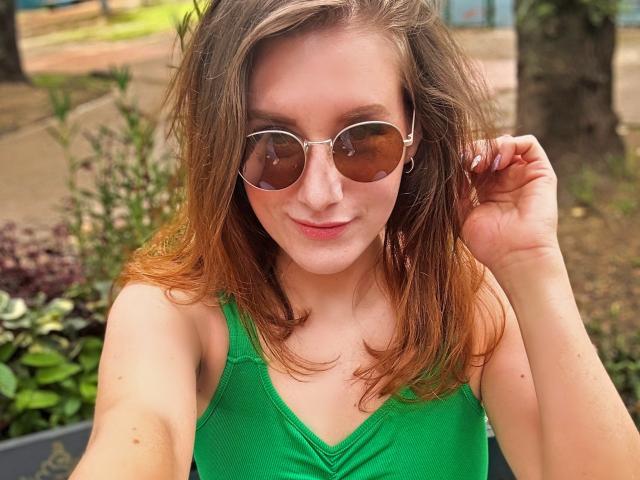 KatyaXRogers - Live porn &amp; sex cam - 25708133