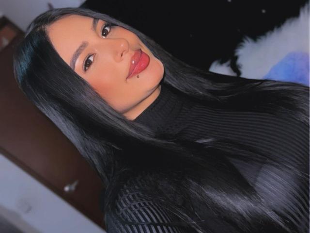 TaraMeyer - Live porn &amp; sex cam - 25708705