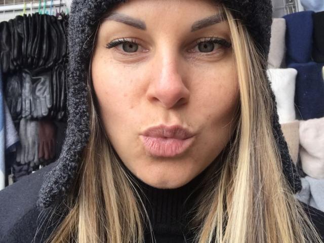 BelleLisaG - Live porn &amp; sex cam - 25710529